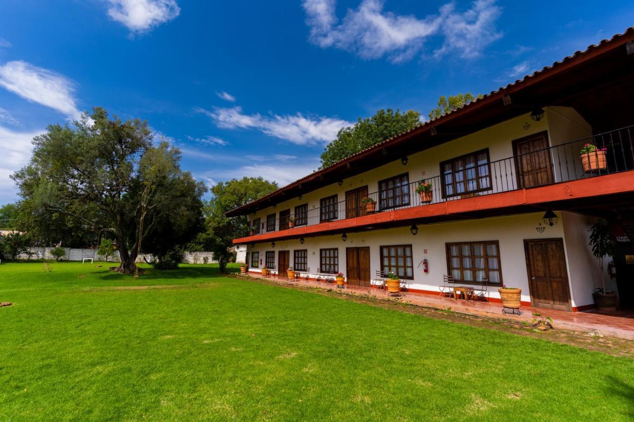 Hosteria San Felipe Patzcuaro Exterior photo