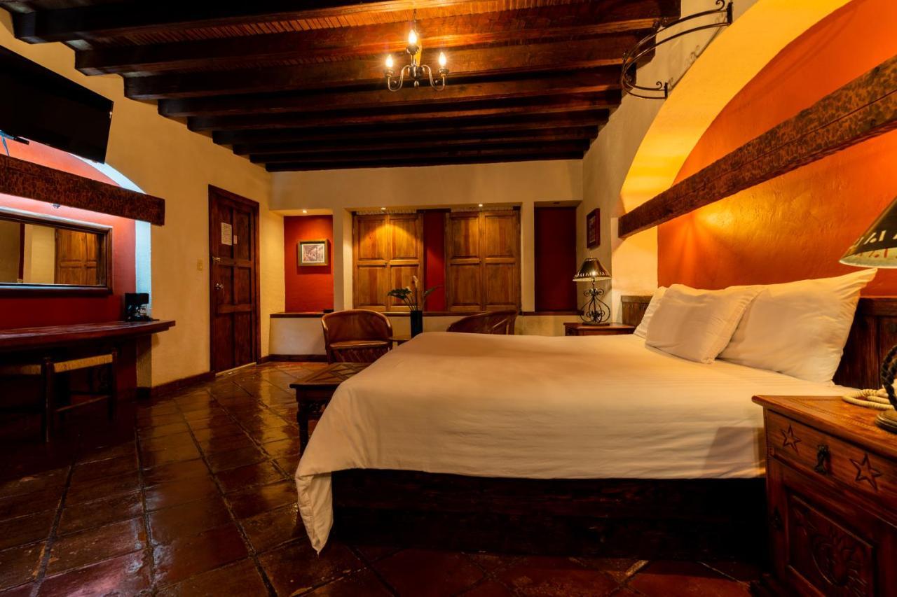 Hosteria San Felipe Patzcuaro Exterior photo